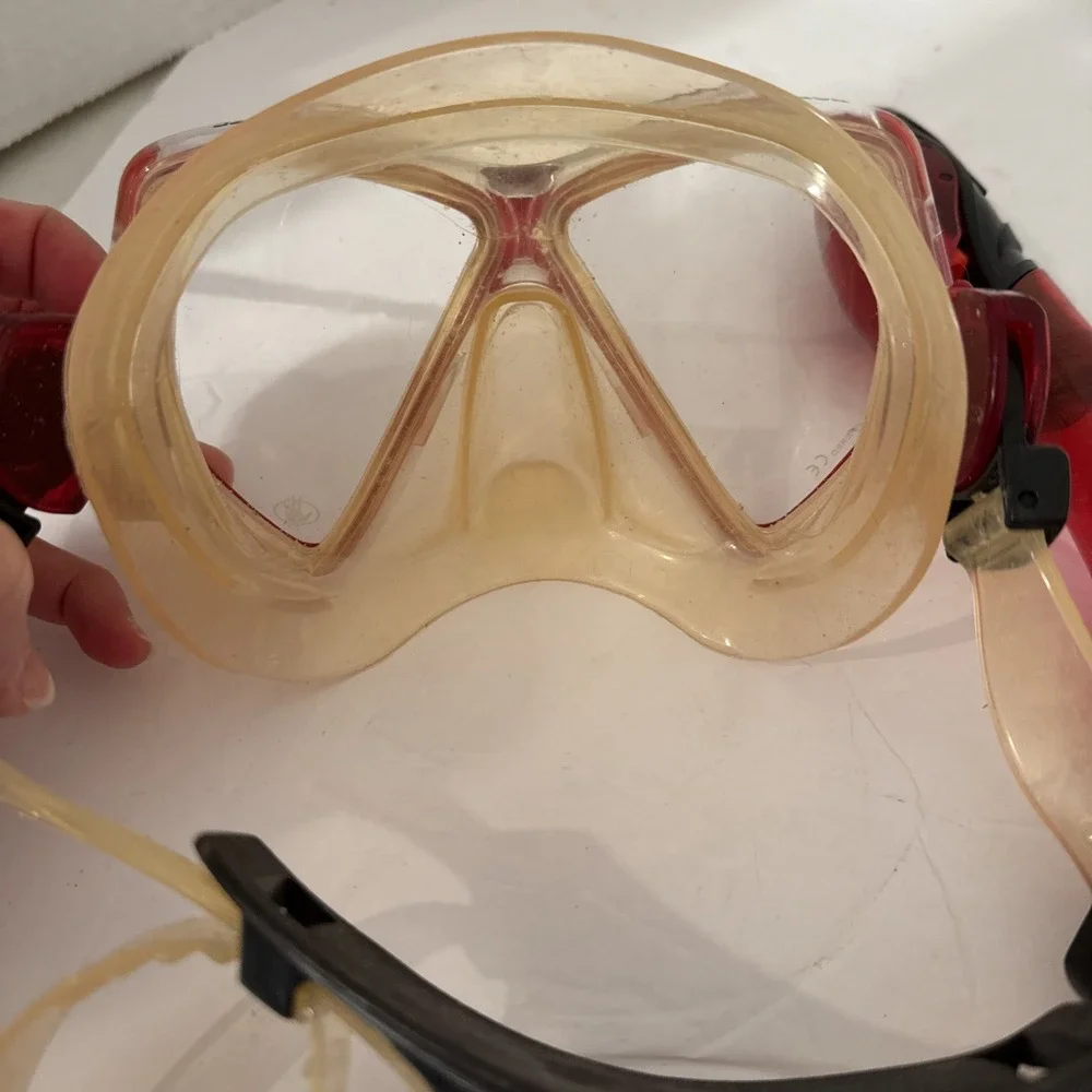 Body Glove this snorkel